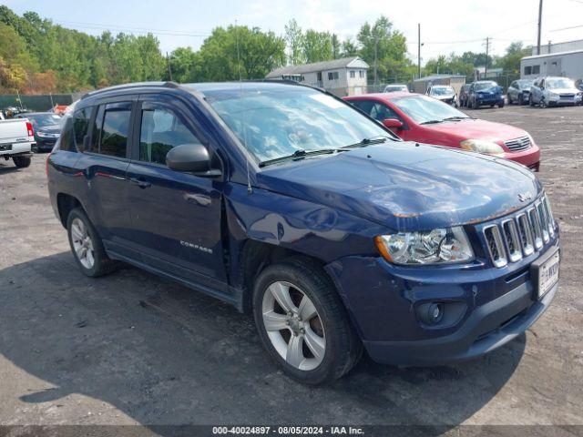  Salvage Jeep Compass