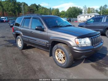  Salvage Jeep Grand Cherokee