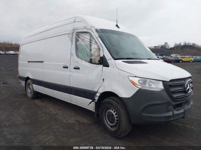  Salvage Mercedes-Benz Sprinter 2500