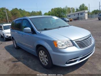  Salvage Chrysler Town & Country