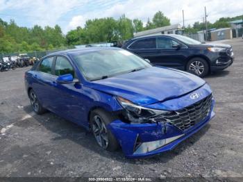  Salvage Hyundai ELANTRA