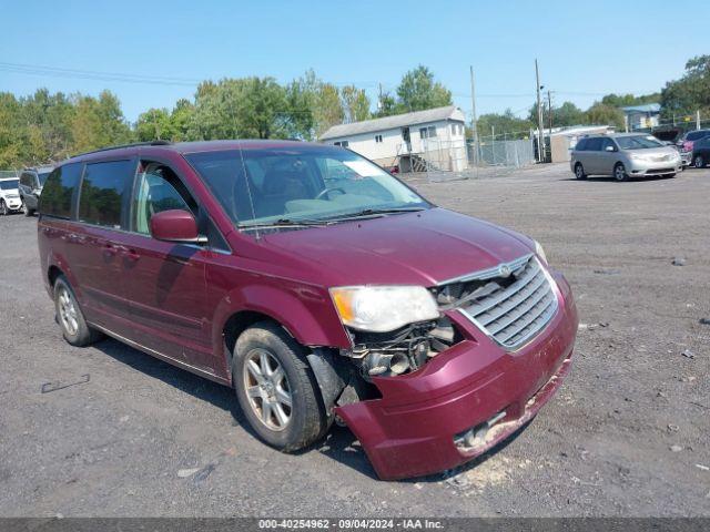  Salvage Chrysler Town & Country