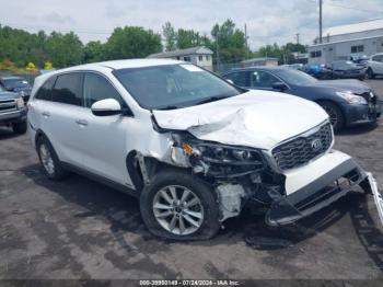  Salvage Kia Sorento