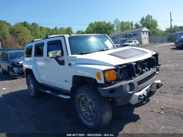  Salvage HUMMER H3 Suv