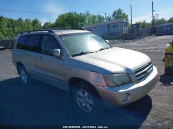  Salvage Toyota Highlander