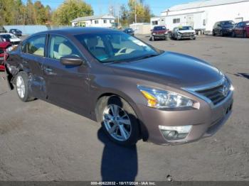  Salvage Nissan Altima