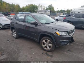  Salvage Jeep Compass