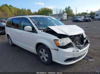  Salvage Dodge Grand Caravan