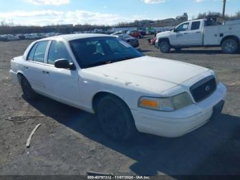  Salvage Ford Crown Victoria