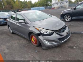  Salvage Hyundai ELANTRA