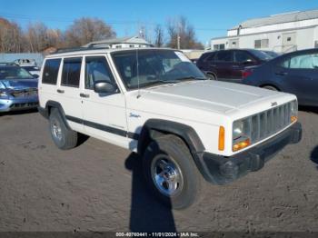  Salvage Jeep Cherokee