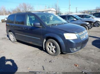  Salvage Dodge Grand Caravan