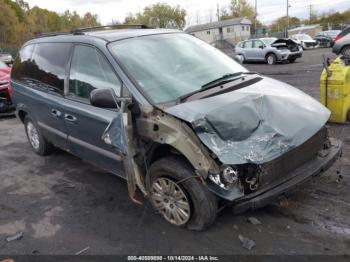  Salvage Chrysler Town & Country