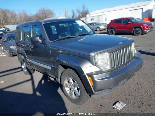  Salvage Jeep Liberty