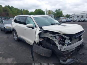  Salvage Toyota Grand Highlander