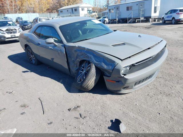  Salvage Dodge Challenger