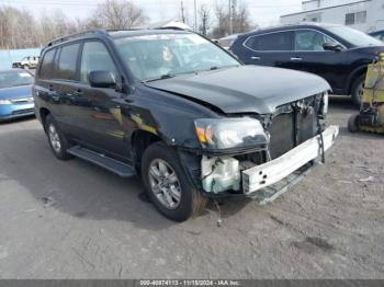  Salvage Toyota Highlander