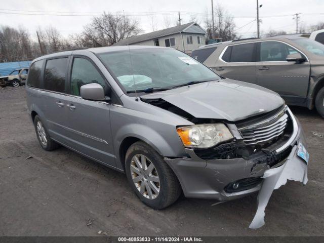  Salvage Chrysler Town & Country