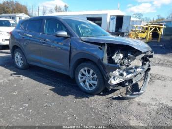  Salvage Hyundai TUCSON