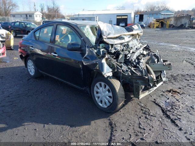  Salvage Nissan Versa