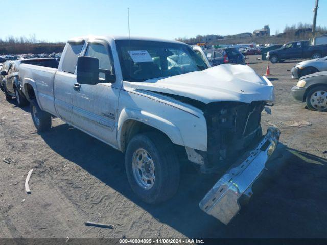  Salvage Chevrolet Silverado 2500