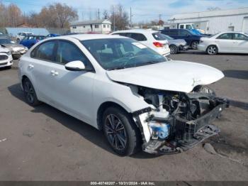  Salvage Kia Forte