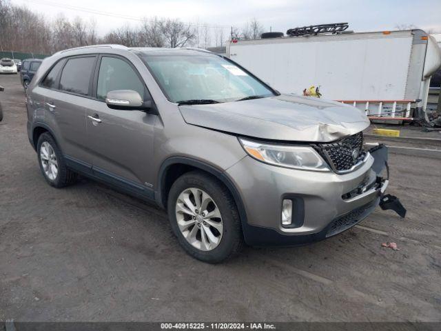  Salvage Kia Sorento