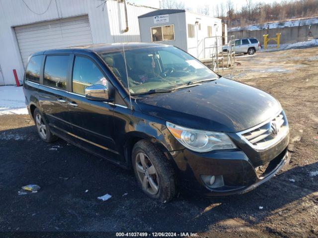  Salvage Volkswagen Routan