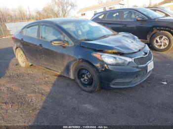  Salvage Kia Forte