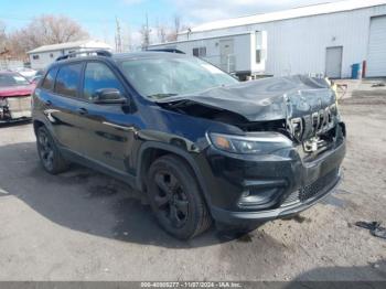  Salvage Jeep Cherokee