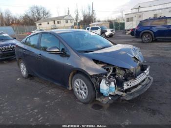  Salvage Toyota Prius