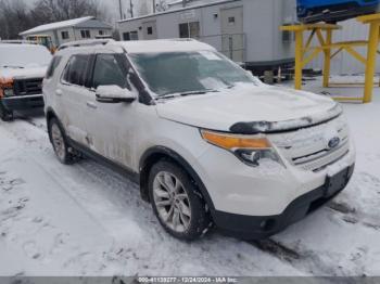  Salvage Ford Explorer