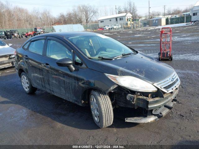  Salvage Ford Fiesta