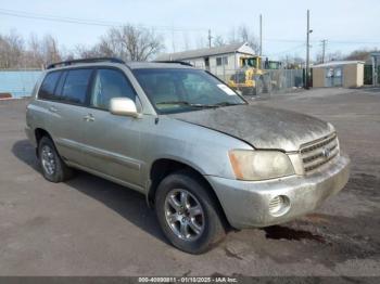  Salvage Toyota Highlander