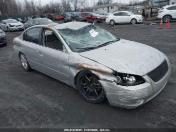  Salvage Nissan Altima