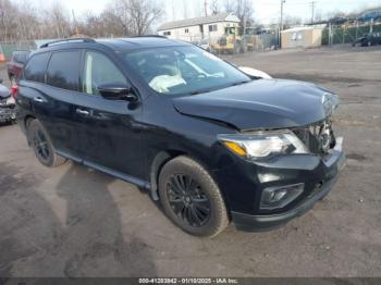  Salvage Nissan Pathfinder