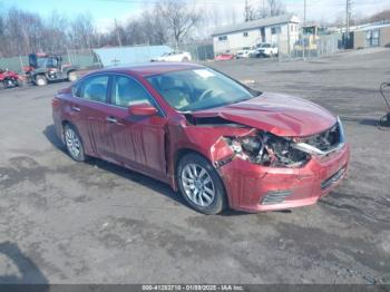  Salvage Nissan Altima