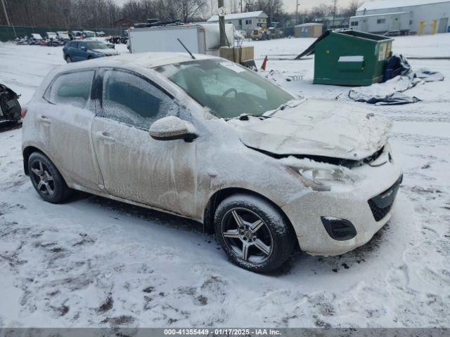  Salvage Mazda Mazda2