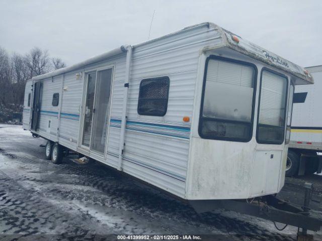  Salvage Hy Line Park Model Travel Trailer