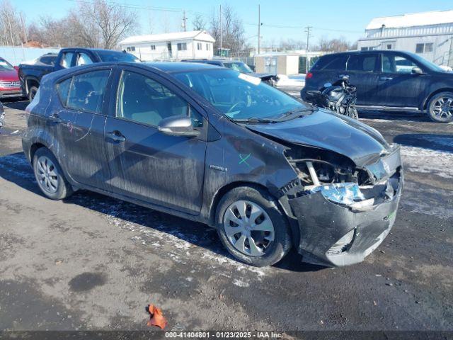  Salvage Toyota Prius c