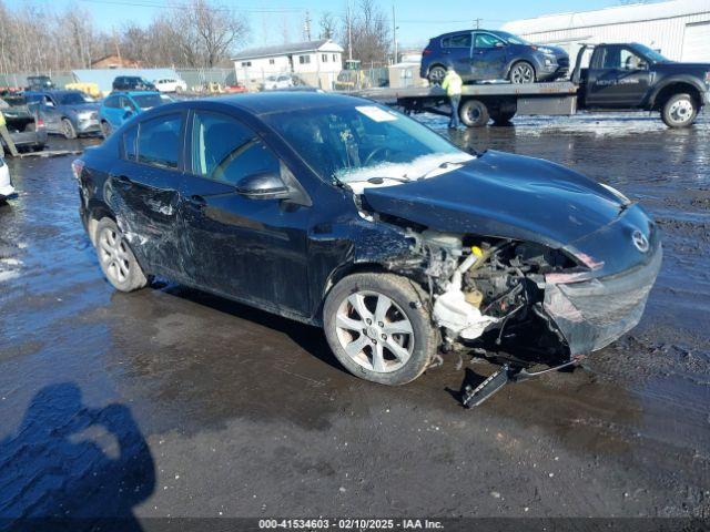  Salvage Mazda Mazda3