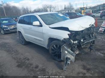  Salvage Jeep Grand Cherokee