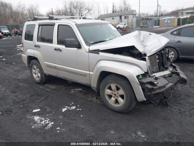  Salvage Jeep Liberty