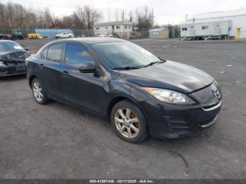  Salvage Mazda Mazda3