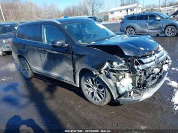  Salvage Mitsubishi Outlander