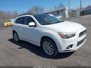  Salvage Mitsubishi Outlander