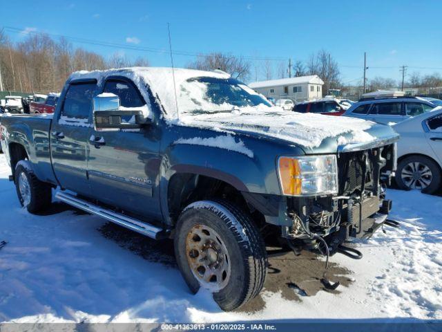  Salvage GMC Sierra 2500