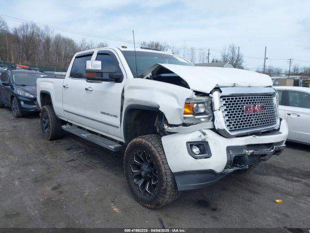  Salvage General Motors Sierra 3500HD