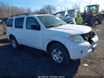 Salvage Nissan Pathfinder