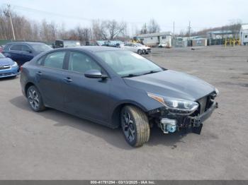  Salvage Kia Forte